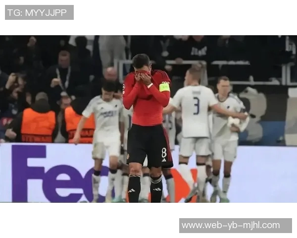 邓弗里斯脚踝伤情恢复不理想确定缺席米兰德比战