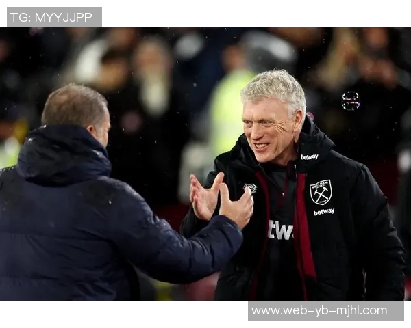 莫耶斯谈比赛结果失望但球队表现坚韧不拔未曾放弃至最后一刻 莫耶斯谈比赛结果失望但球队表现坚韧不拔未曾放弃至最后一刻